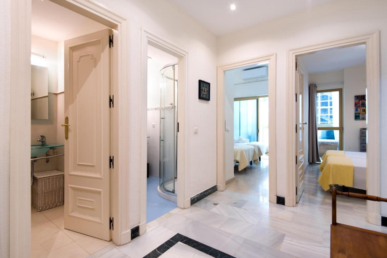 Rentandhomes Beachfront Marbella Center Luaran gambar
